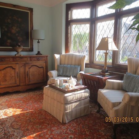 Robinsong Bed and Breakfast Thorold Esterno foto